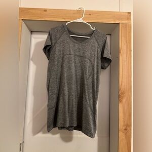 Lululemon Swiftly